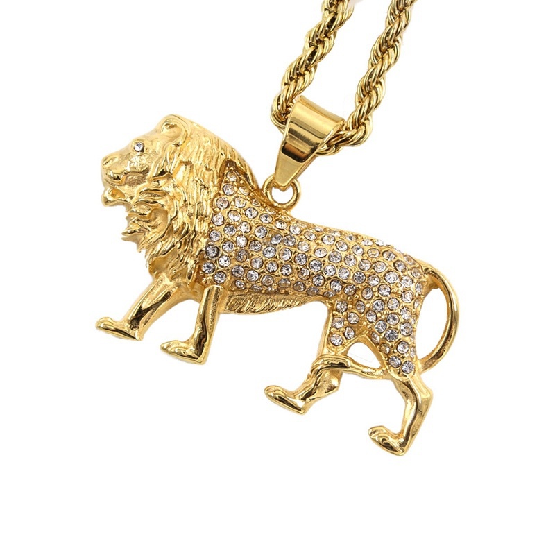 Collana con Ciondolo Leone in  - Men Accessories Singapore recensione e prezzo